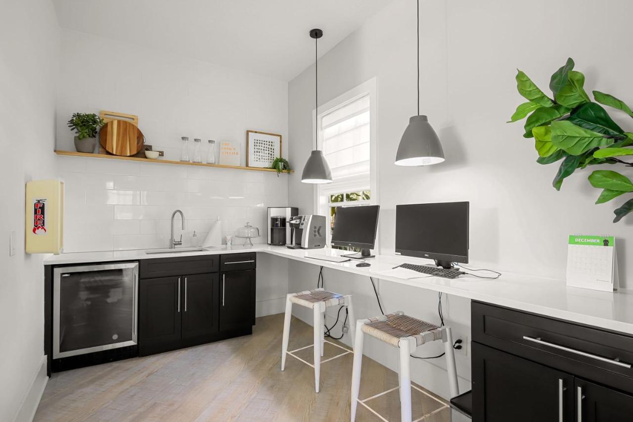 Comfy And Spacious 1Br W Pool Gym Workspace Bradenton Eksteriør bilde